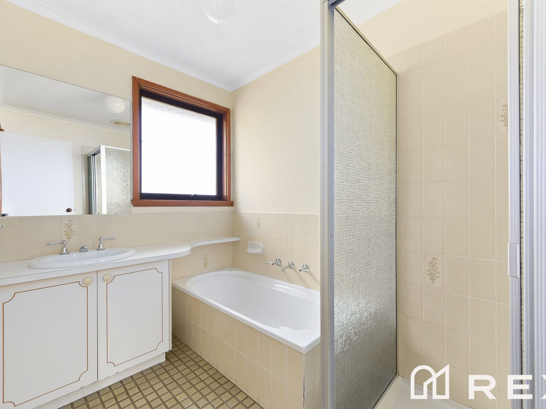8 Lynne Court, Hallam