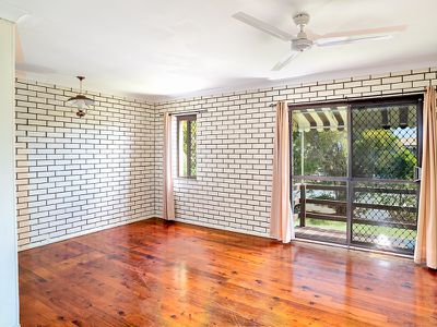 69 Hillcrest Avenue, Scarness