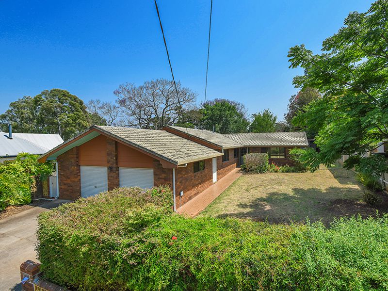 7 Coral Street, East Toowoomba