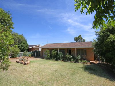 6 Lawson Street, Dubbo