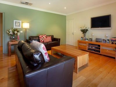 2 Bindi Court, Lavington