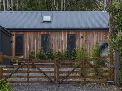 32 Boundary Road, Mount Macedon