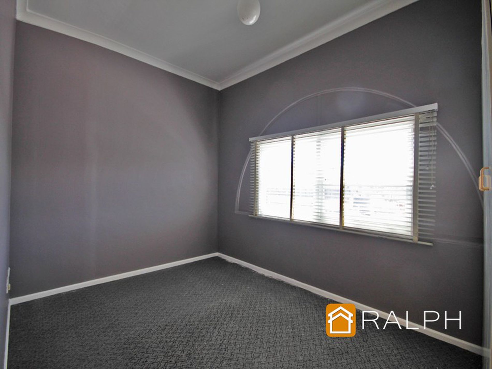 1 / 418 Burwood Road, Belmore