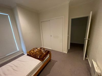 8 / 26B Clairview Road, Deer Park