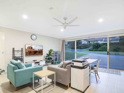 8 Ghost Gum Court, Albany Creek