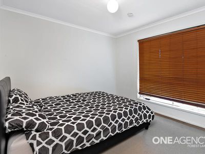 7 Onyx Pl, Springfield