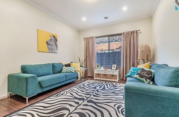 27 Cheltenham Close, Craigieburn