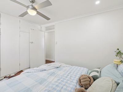 12 Drummond Street, Redcliffe