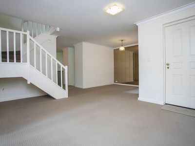 6 / 40 Congdon Way, Booragoon