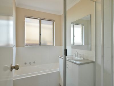 12A Tumbarri Way, Hannans