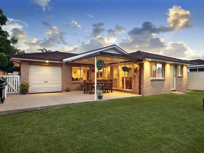 11 Alpin Grove, Oakhurst