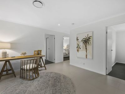 9 Feathertail Place, Wakerley