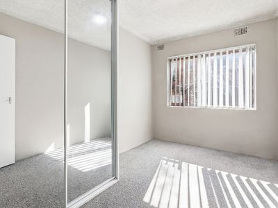 4 / 20 Bringelly Road , Kingswood