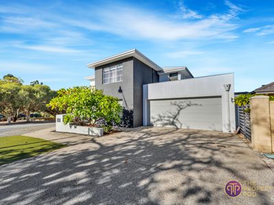 11 The Grandstand, Harrisdale