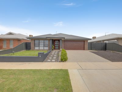 8 Plymouth Street, Wangaratta