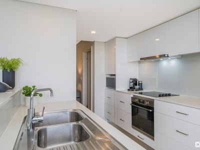 1001 / 2 Oldfield Street, Burswood