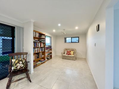 9 Bronton Way, Point Vernon