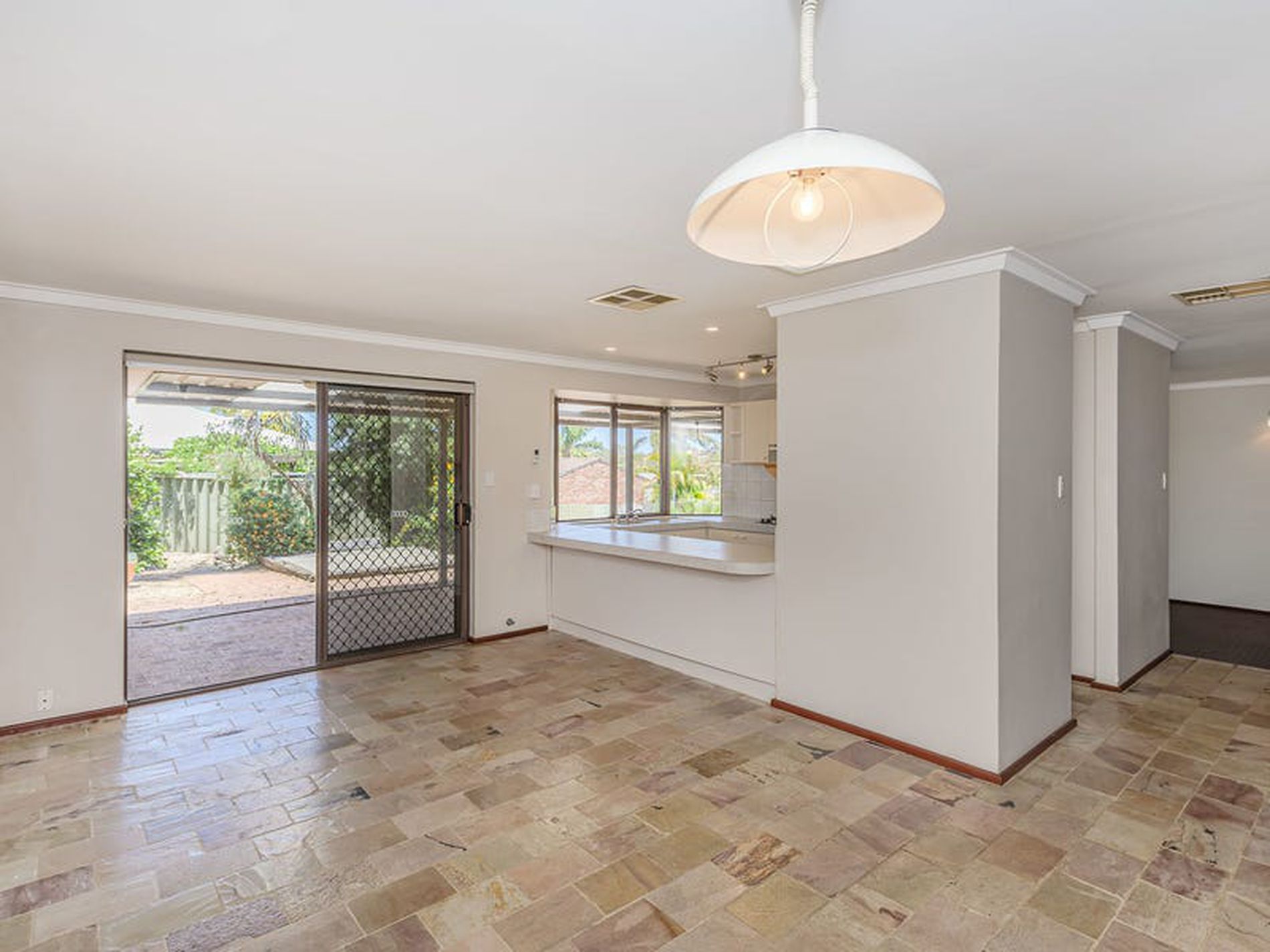 144 Warwick Road, Duncraig
