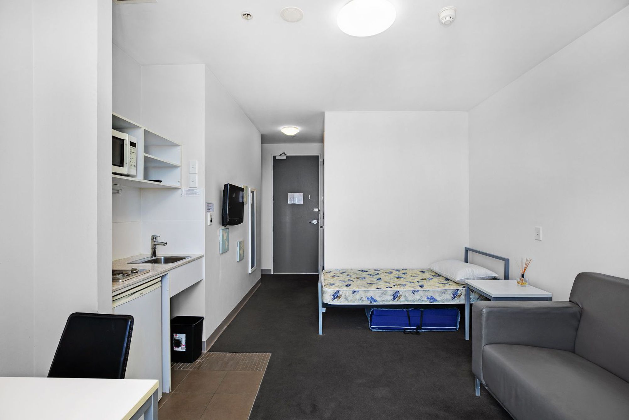 808 / 304 Waymouth Street, Adelaide