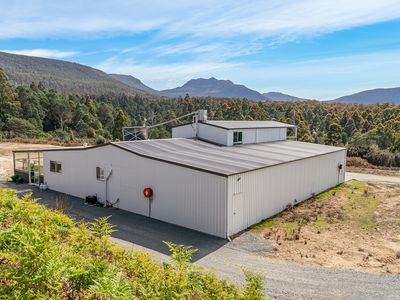 220 Moss Beds Road, Mountain River