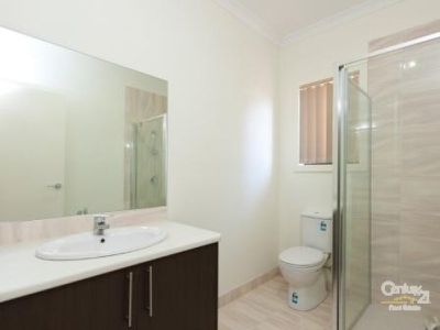 46 Hal Porter Terrace, Lynbrook