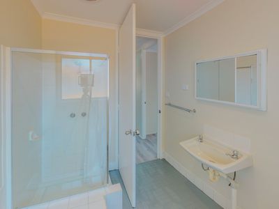 5 Pinnaroo Place, Dubbo