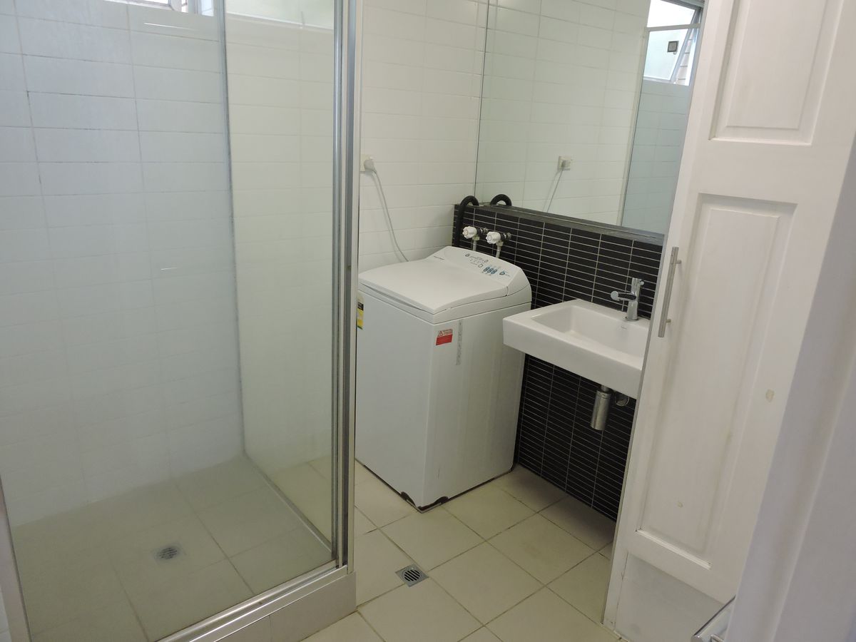 8 / 21 McIlwraith Steet, Auchenflower