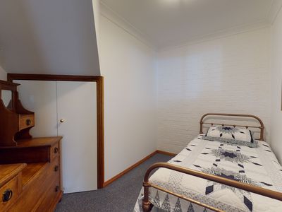 18R Debeaufort Drive, Dubbo