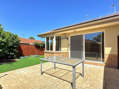 8 Brittania Drive, Tanilba Bay