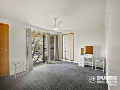 1 / 62 Young Street, Dubbo