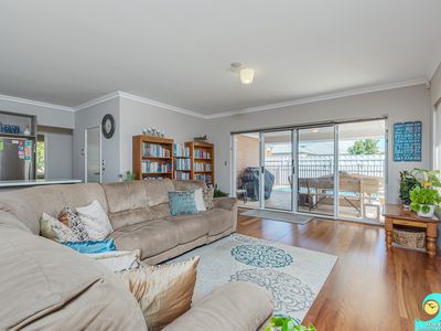 6 Jetty Loop, Yanchep