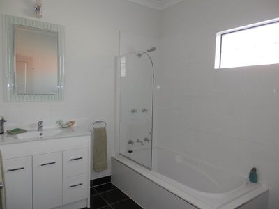 4 / 97 Main Road, Huonville