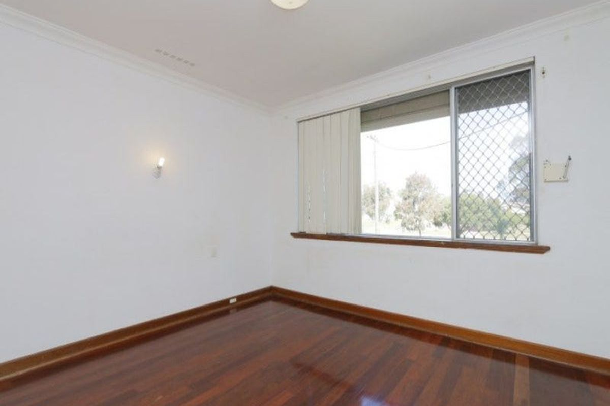 615 Beach Road, Warwick