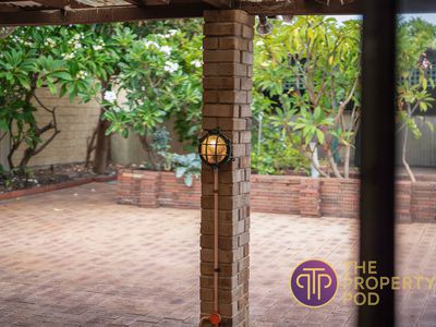 50 Howes Crescent, Dianella