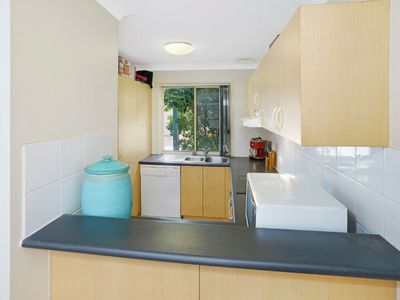 18 / 11  Oakmont ave , Oxley