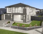 7 Crescendo Boulevard, Clyde