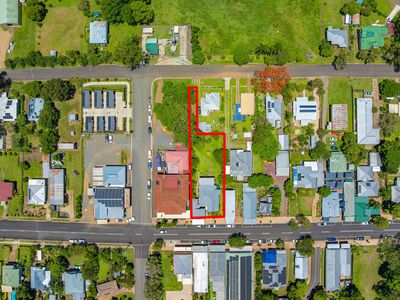 16 ELIZABETH STREET, Kenilworth