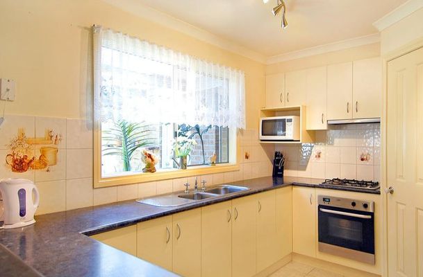 18 Bingin Place, Craigieburn