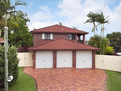 13 Lillian Court, Rochedale South