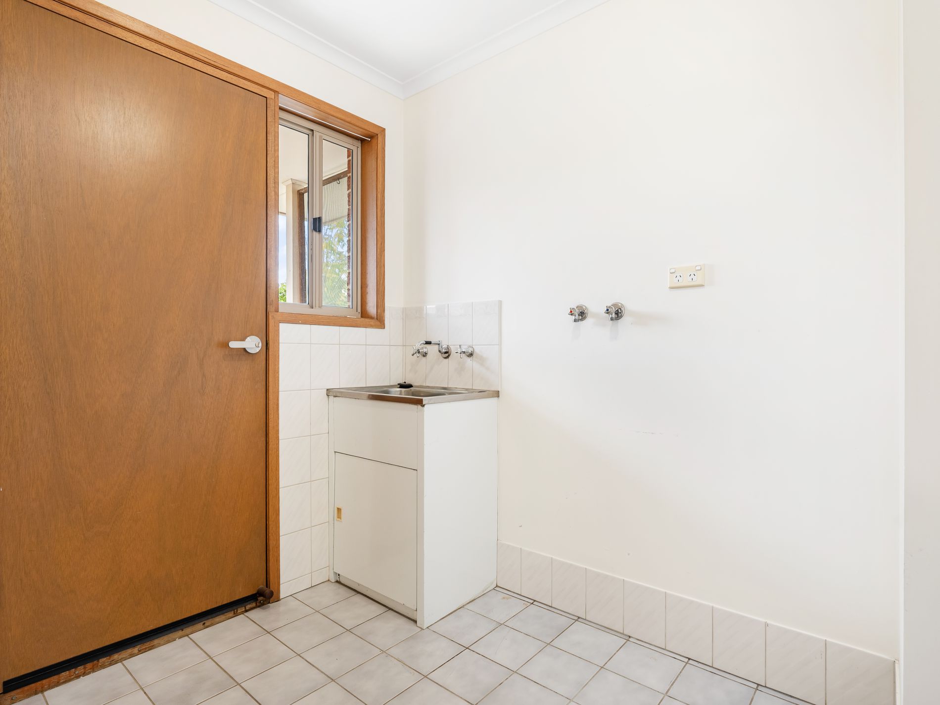 2 / 404 LAWRENCE STREET, Wodonga