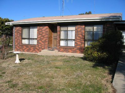 10 / 93 EBDEN, Heathcote