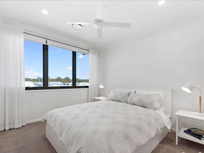 21 / 1 Lyra Avenue, Hope Island