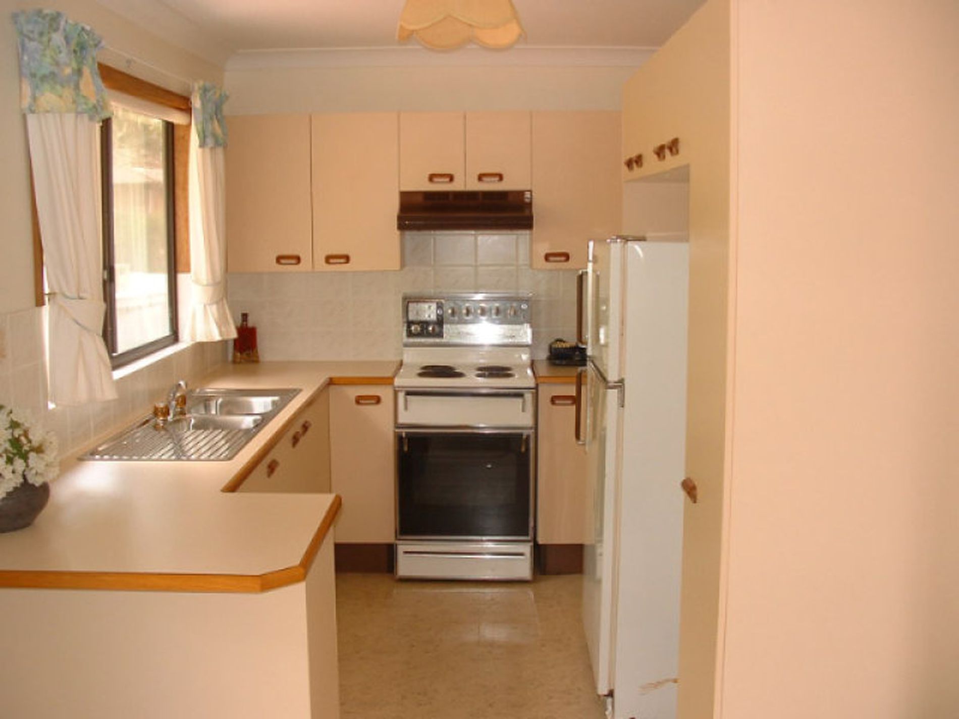 38 Wyoming Avenue, Burrill Lake