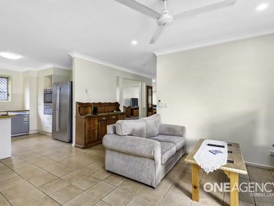 7 Benarkin St, Forest Lake