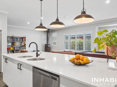 6 Fairmile Street, Bushmead