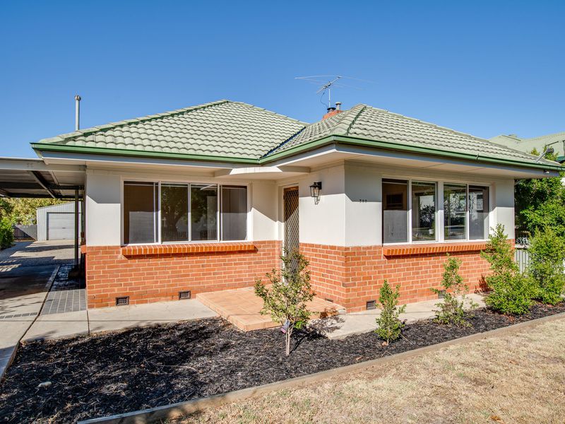 399 KOKODA STREET, North Albury