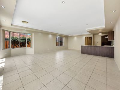 8 Brittania Drive, Tanilba Bay