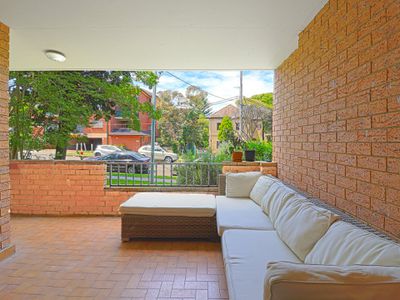 9 / 5 Hayburn Avenue, Rockdale