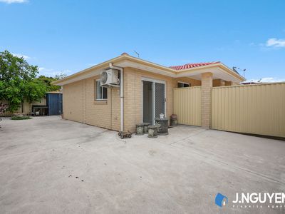 8 & 8a  Hasluck Road, Bonnyrigg