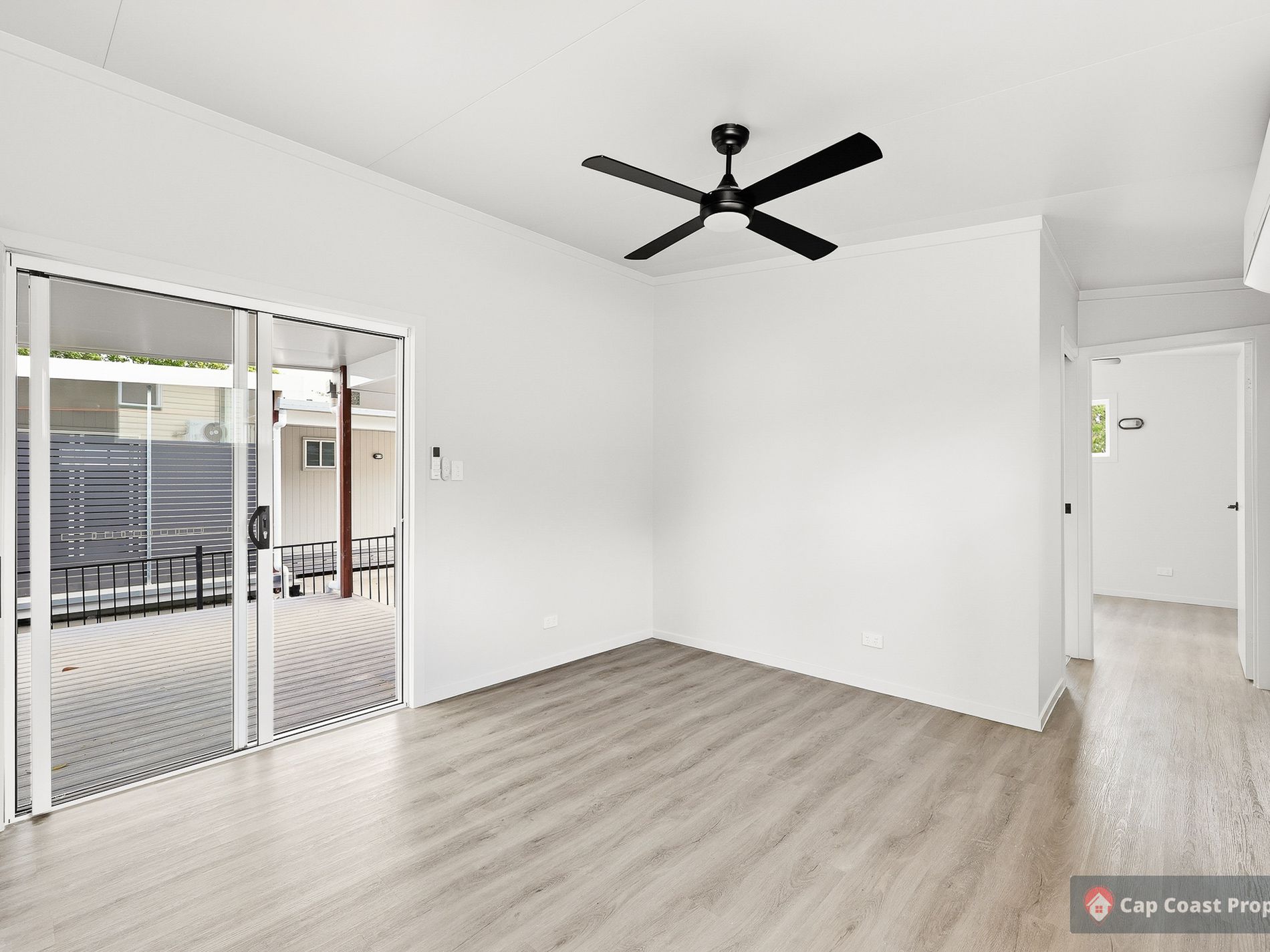 1 / 370 Paterson Avenue, Koongal